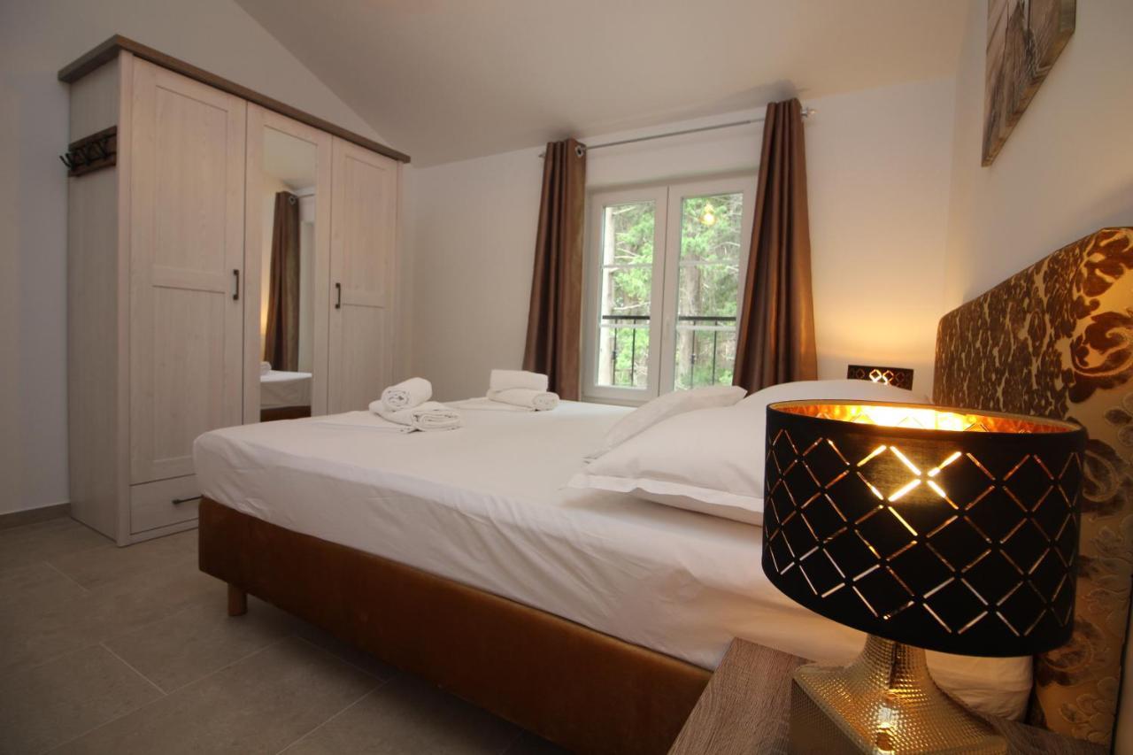 Villa Beachfront Sea Palace Kaštela Zewnętrze zdjęcie