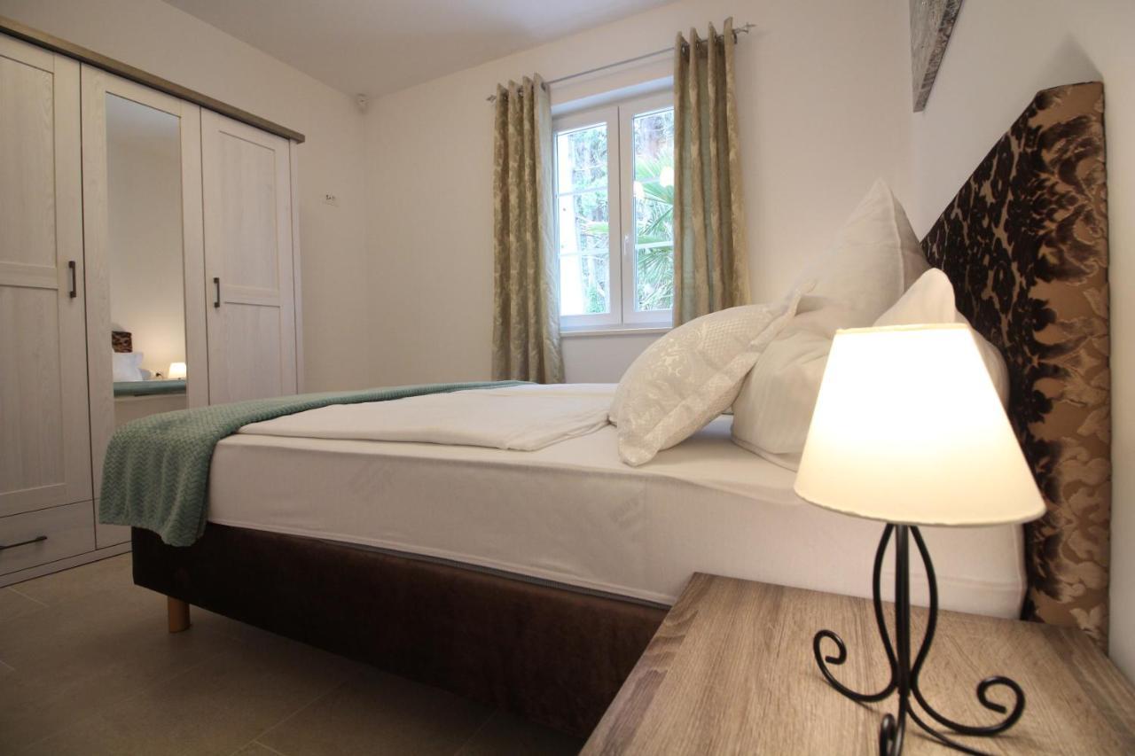 Villa Beachfront Sea Palace Kaštela Zewnętrze zdjęcie